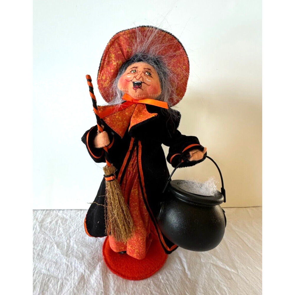 Vintage 2009 Annalee Halloween Witch with Cauldron Broom Orange and Black 12"